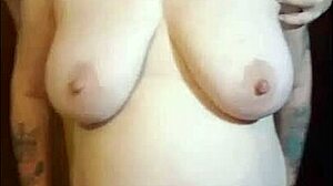 My Girlfriend Joins In With Full Support For Fun