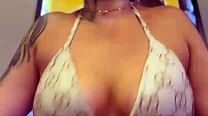 I sweat in the gym, my pussy dripping wet with horniness