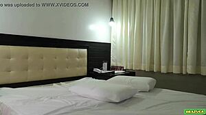 ninfeta linda fodemos no p�lo sem camisinha