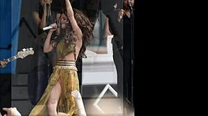 Katy Perry Nude Celebrity Shows Off Big Bouncing Tits in Clip