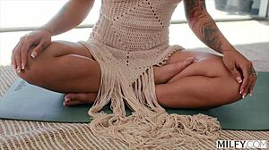 big round ass pornstar blonde abella danger solo striptease