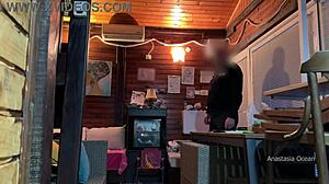 i met delivery guy naked, he begged to grab my boobs and i said yes!!