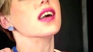 Retro teen 18+ couple dives into steamy hardcore banging with passion