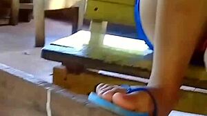 Upskirt a Universitaria Colombiana in Skirt Caught on Hidden Cam