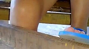 Upskirt a Universitaria Colombiana in Skirt Caught on Hidden Cam