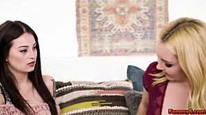 Horny Stepmom Tribs with Teen Stepdaughter in Roleplay