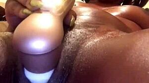 mrsfeedme plays with her creamy pussy for seven minutes