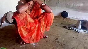 शहर का लड़का गाँव की भाभी के साथ इंटेंस सेक्स करता है