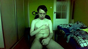 wet sexy pussy fingered to orgasm solo