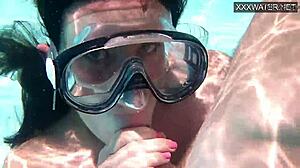 minnie and eduard fuck in pool