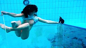 Horny Teen 18+ Gets Naked Fast, Showing Sexy Ass And Pussy Underwater