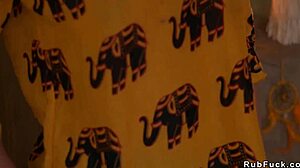 Thai masseuse fucks her client in nuru massage