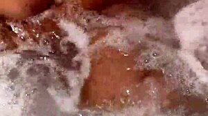 Look how I shake my big ass in the jacuzzi, come join the fun with this ebony latina.