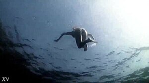 i saw dis supernatural sexy bikini girl swimmin, it wuz amazin