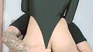 Cogiéndome a Chibola Colegiala Otaku Puta en Cosplay de Maid