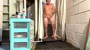Gay Shower Fetish