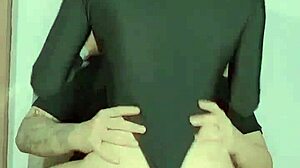 Cogiéndome a Chibola Colegiala Otaku Puta en Cosplay de Maid