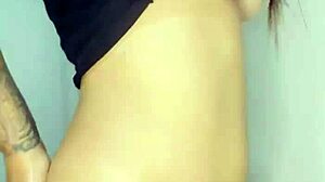 Hot Colombian Babe Tries Anal for First Time in Homemade Clip