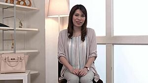 i love banging this japanese housewife for a creampie