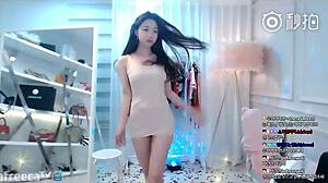 Korean Girl Dances Solo on Webcam
