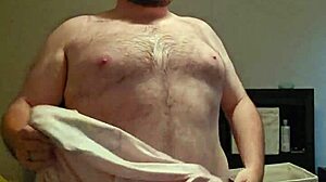 i cum hard in fleshlight during anal solo