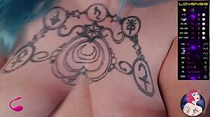 Webcam Slut Plays With Fat Pussy