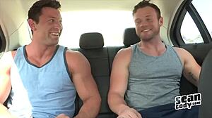 Sean Shaw in a bareback hardcore fuck with deepthroat and anal 😈