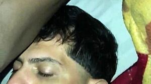 neg�o da zona oeste socou a pica preta na minha boca at� dar leite