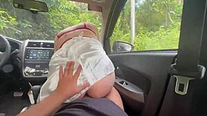 Pinay So Horny Agrees To Fuck In Car 😍