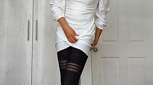 Sofia Natalia Colin Puts On The Condom And Cums Inside Until Her Legs Tremble In Intense Orgasm