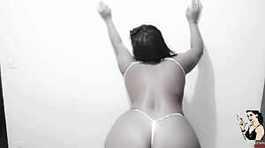 Trailer - Suellen Santos Masturbates In Bathroom With Big Pussy