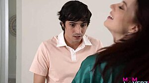 जेसिका रायन, क्या तुम मेरे स्टेपमॉम सीक्रेट्स के और ज्यादा को हैंडल कर सकते हो S3-E1 में?