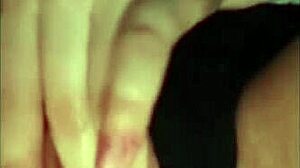 LUCKY STRANGER GETS NUDES from shaved teen Joyliii in web chat!