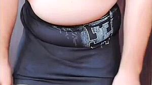 Descriptive Twerking Big White Ass Crossdresser Sissy in Amateur Gay Webcam Show