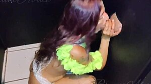 i gave my dick to latina girlfriend to suck in gloryhole