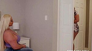 Curvy Cougars Sara Jay and Mz Dani Perform 69 and Muff Diving