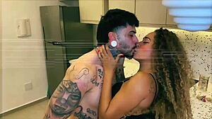 bruninha a surfista rabuda gostosa e safada sendo fodida na cozinha de casa - teaser - collab bruninha a surfista