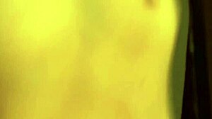 Exotic Indian Babe Feels Sensual Pleasure in Her Movements