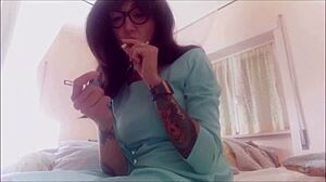 Look at this smokin' sexy hot babe in her miniskirt