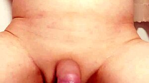 Japanese gay amateurs give handjob to cumshot