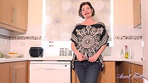 auntjudys milf jenny guides you in kitchen