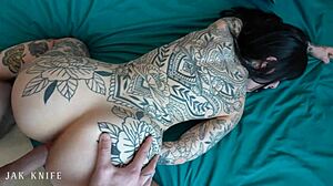 Hey, wanna join sneaky sex with my step sister’s hot tatted BFF Awlivv?