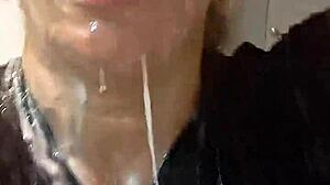 Os safados casados me fizeram isso mas n�o quiseram mostrar nem os cacetes esperando outros safados com muita porra pra novas gozadas na minha boca cara – who wants to cum next?