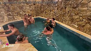 festinha no motel com amigos foi pura diversão!