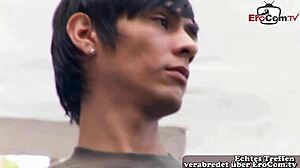 Dünner Militär Gay Teen Fickt Studenten Anal Im Wald