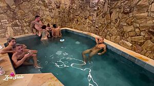 festinha no motel com amigos foi pura diversão!