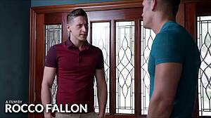 Nextdoorraw - Straight Guy Goes Gay During Improv Class!