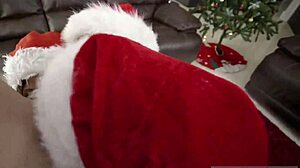 HARDCORE THREESOME AMATEUR CHRISTMAS PARTY WITH BLOWJOBS AND HANDJOBS!