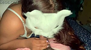 Que rico, the girlfriend of my friend sucks me so good!