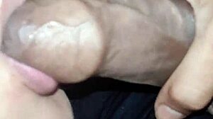 Viendo Tiktoks Con Mi Mejor Amiga Y Al Comparar Sus Tetas Con La De Una Tiktoker Me Deja Acabar En Ellas